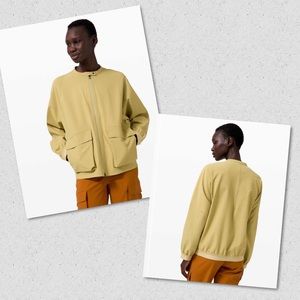 LULULEMON Lab NWT Women’s Kosaten Shell Water Resistant Hazy Gold Jacket Small